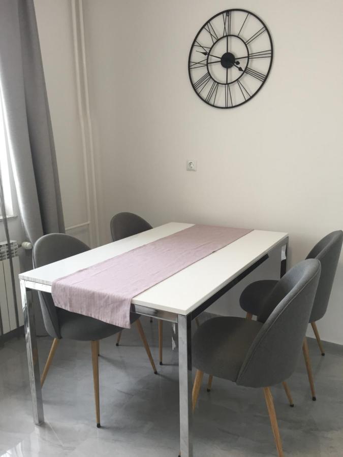 Apartman Sonas 2 With Free Private Parking Karlovac Exterior foto
